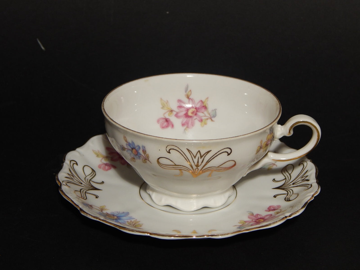 ANTICA TAZZA TE' PORCELLANA BIANCA BAVARIA SELTMANN WEIDEN THERESIA B1100