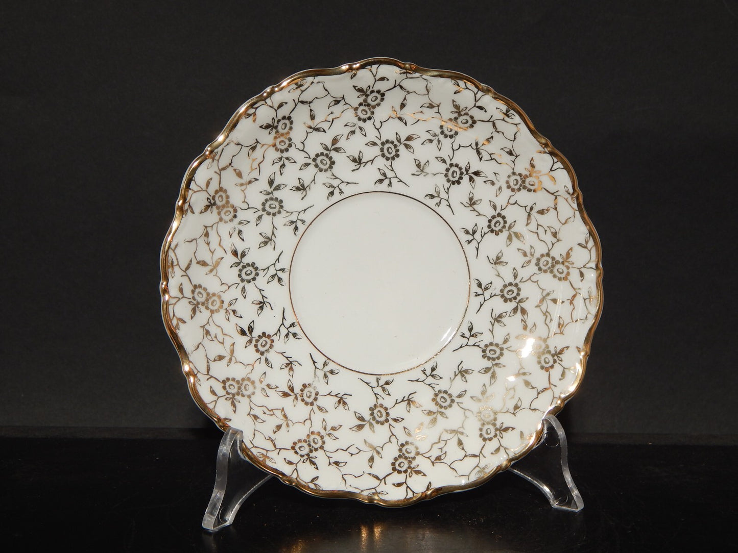 ANTICA TAZZA COLAZIONE PORCELLANA BIANCA E ORO BAVARIA SELTMANN THERESIA difetto