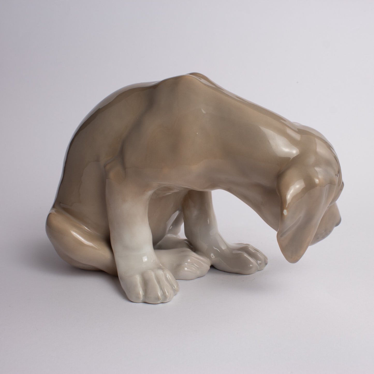 RARA STATUINA PORCELLANA ROYAL COPENHAGEN "Cucciolo di Labrador Bob" RESTAURATA