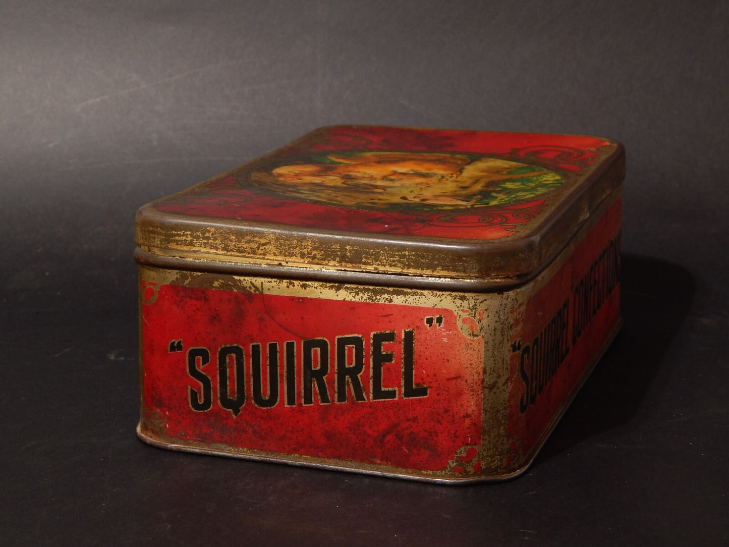 COLLEZIONE ANTICA ORIGINALE RARA SCATOLA LATTA INGLESE SQUIRREL CONFECTIONS