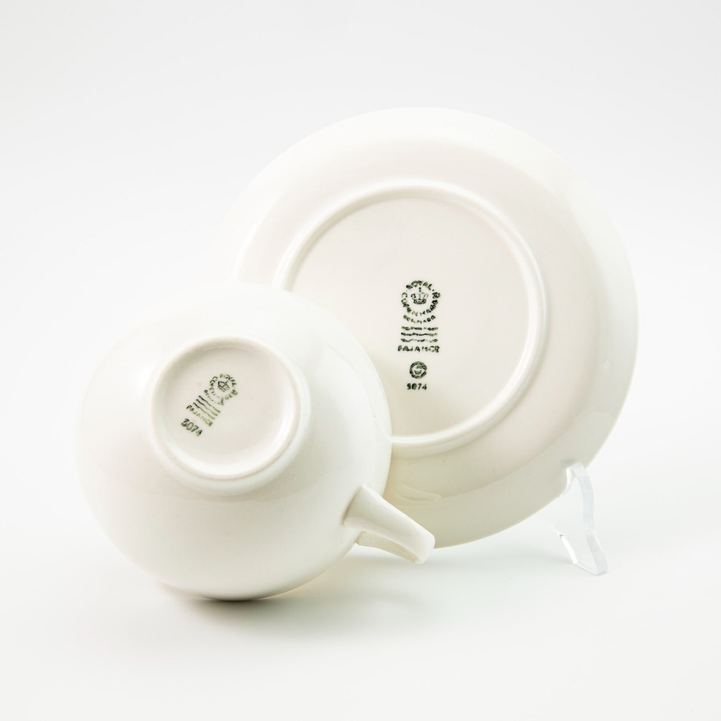 ROYAL COPENHAGEN RED LINE GRETHE MEYER TAZZA DA TE' IN CERAMICA CM 10 COD 3074