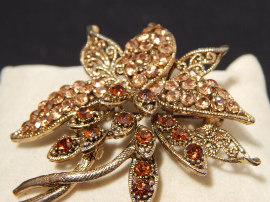 VINTAGE BIJOUX ELEGANTE SPILLA A FIORE CON CRISTALLI META' 900