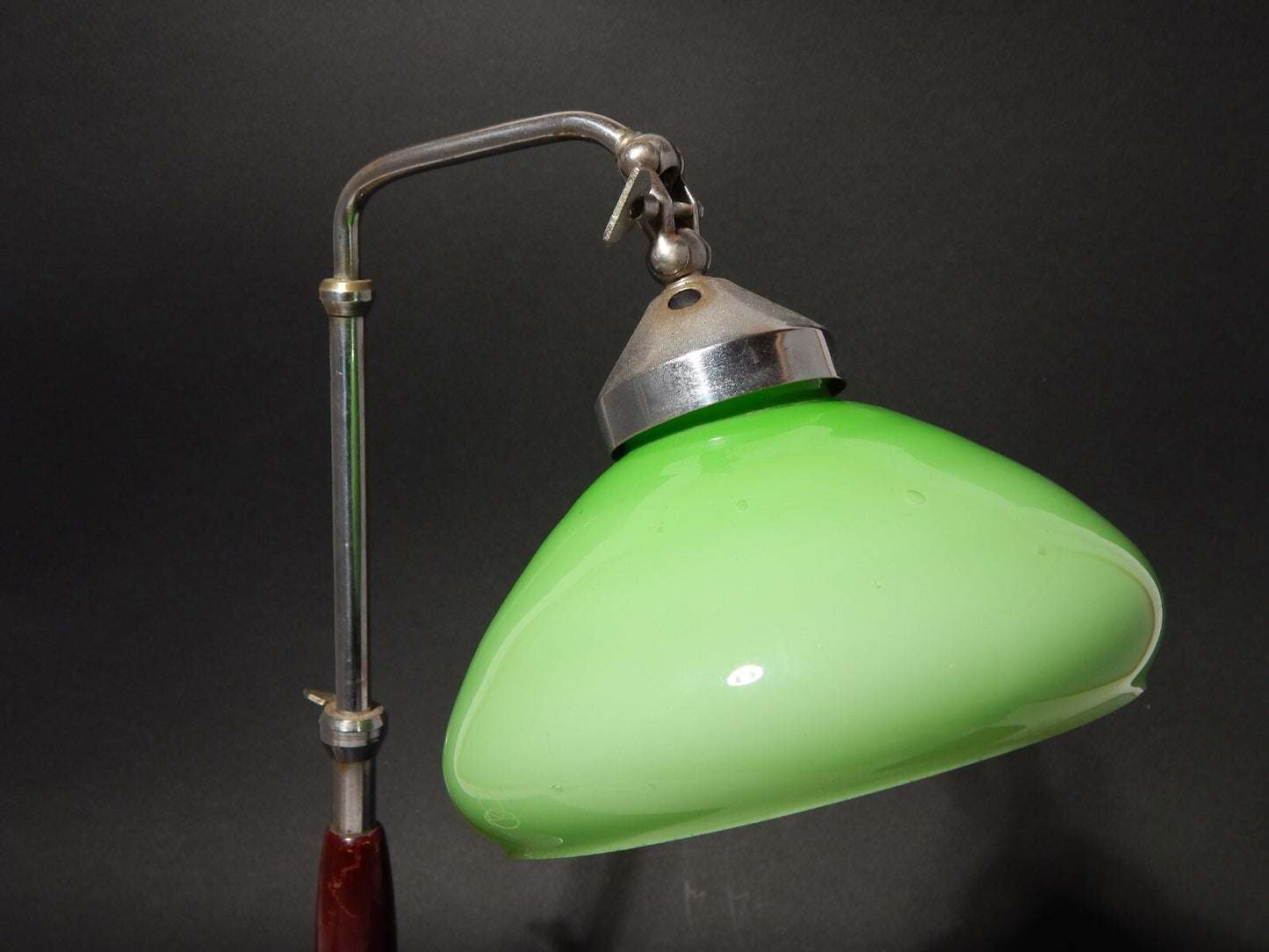 ANTICA LAMPADA TAVOLO SCRIVANIA ART DECO MINISTERO PARALUME VETRO VERDE OPALINO