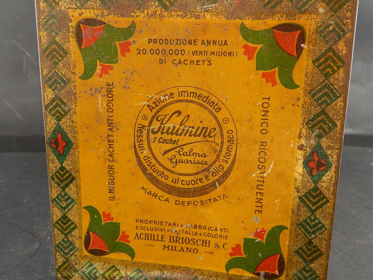 COLLEZIONE ANTICA RARA SCATOLA LATTA POLVERI BRIOSCHI MARCA DELLA REAL CASA