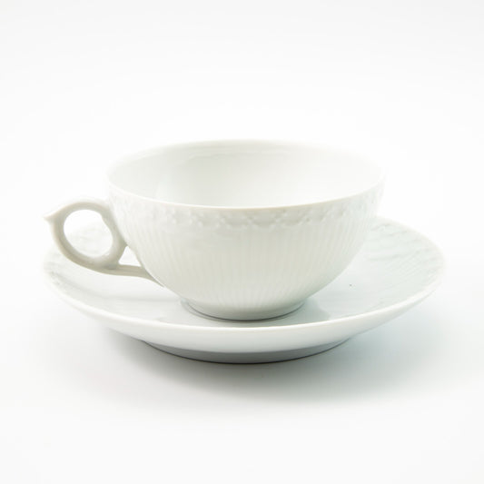 ROYAL COPENHAGEN WHITE FLUTED HALF LACE TAZZA DA TE' IN PORCELLANA CM 10 COD 525