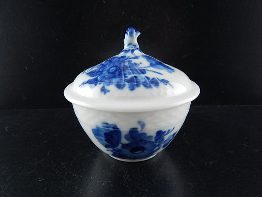 ROYAL COPENHAGEN PORCELLANA ZUCCHERIERA BLUE FLOWER SUGAR POT
