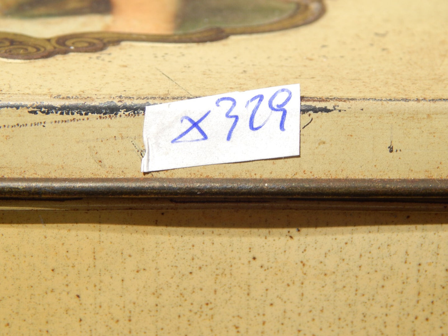 PUBBLICITARIO VINTAGE SCATOLA LATTA CIOCCOLATINI CARAMELLO GRODER FERRO TORINO
