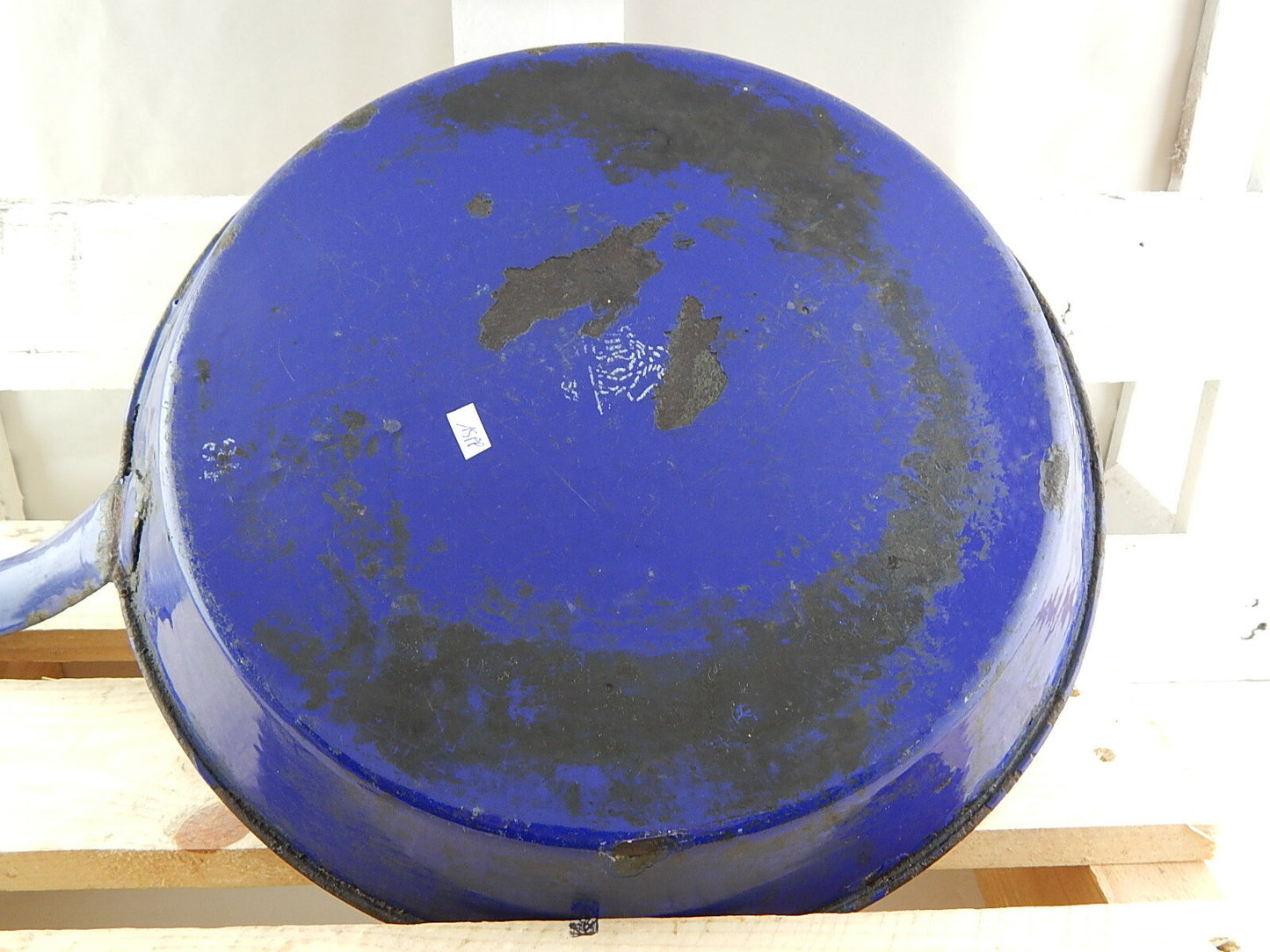 ANTICA PADELLA CM. 34 LATTA METALLO SMALTATA BIANCA E BLU 2 LEONI BASSANO