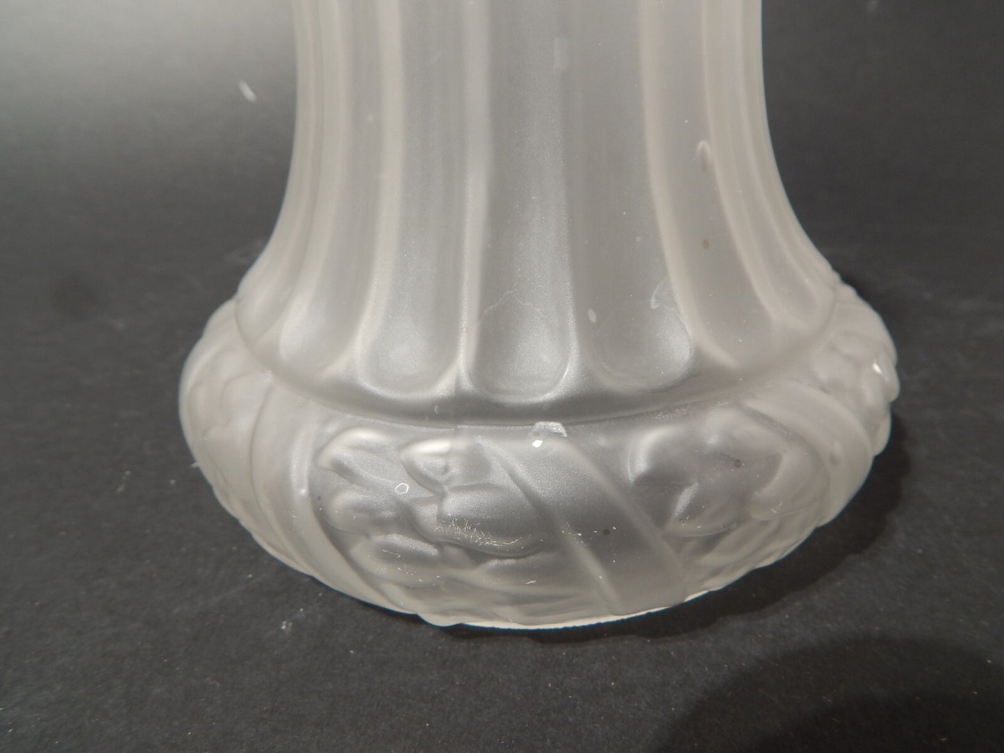 ANTICO LIBERTY TULIP PARALUME IN VETRO SATINATO PER APPLIQUE O LAMPADA
