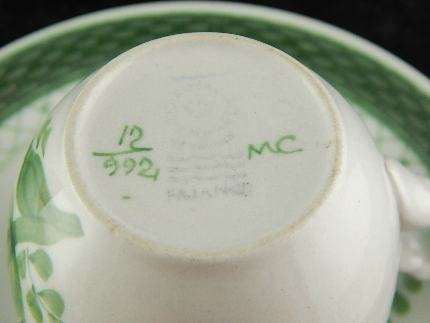 ROYAL COPENHAGEN CERAMICA FAJANCE GREEN FLOWER TAZZA DIPINTA MANO FIORI VERDI