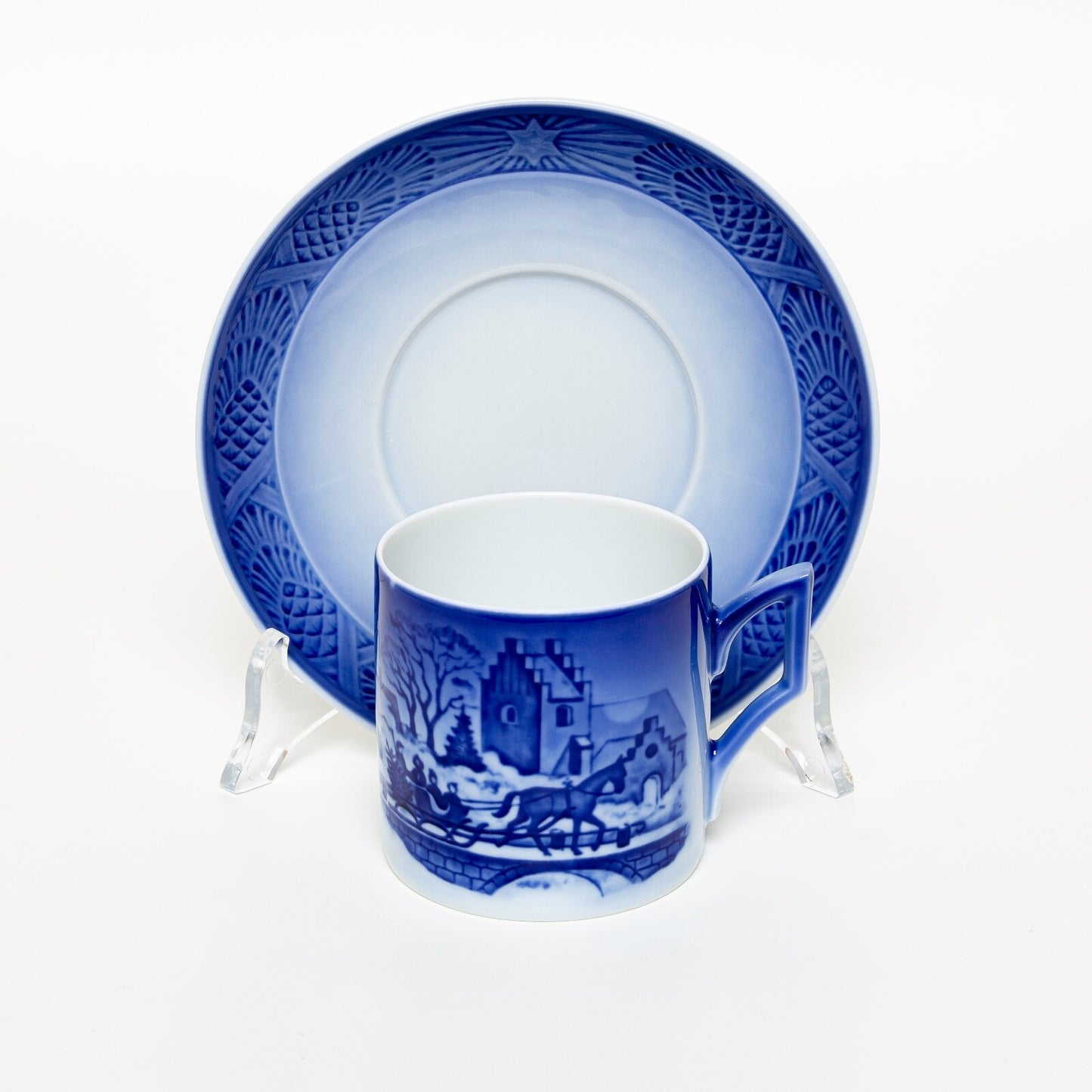 ROYAL COPENHAGEN PORCELLANA TAZZA DI NATALE 1999 CON SCATOLA ORIGINALE CM 7