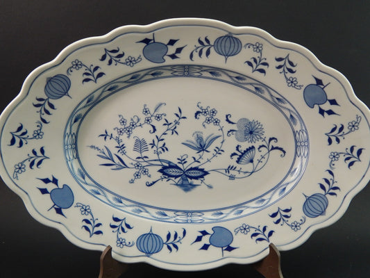 ANTICO VASSOIO PORCELLANA BIANCA BLU DECORO CIPOLLA BAVARIA OSCAR SCHALLER #1555