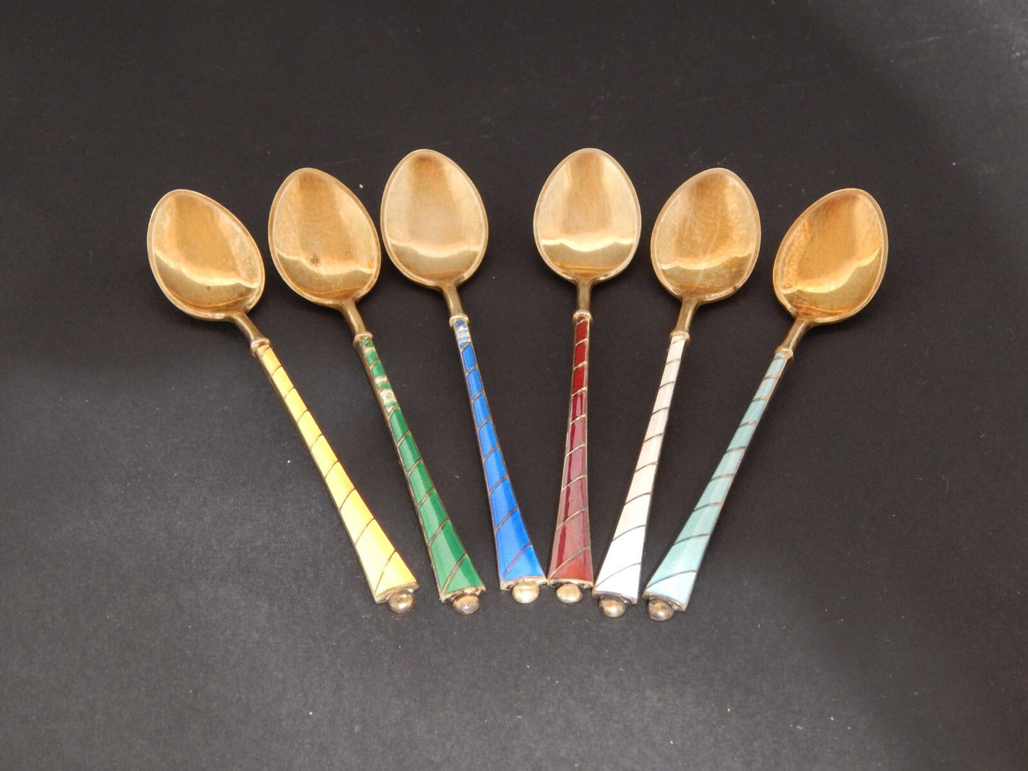 6 PREZIOSI ORIGINALI CUCCHIAINI ARGENTO STERLING 925 DORATI SMALTATI DENMARK
