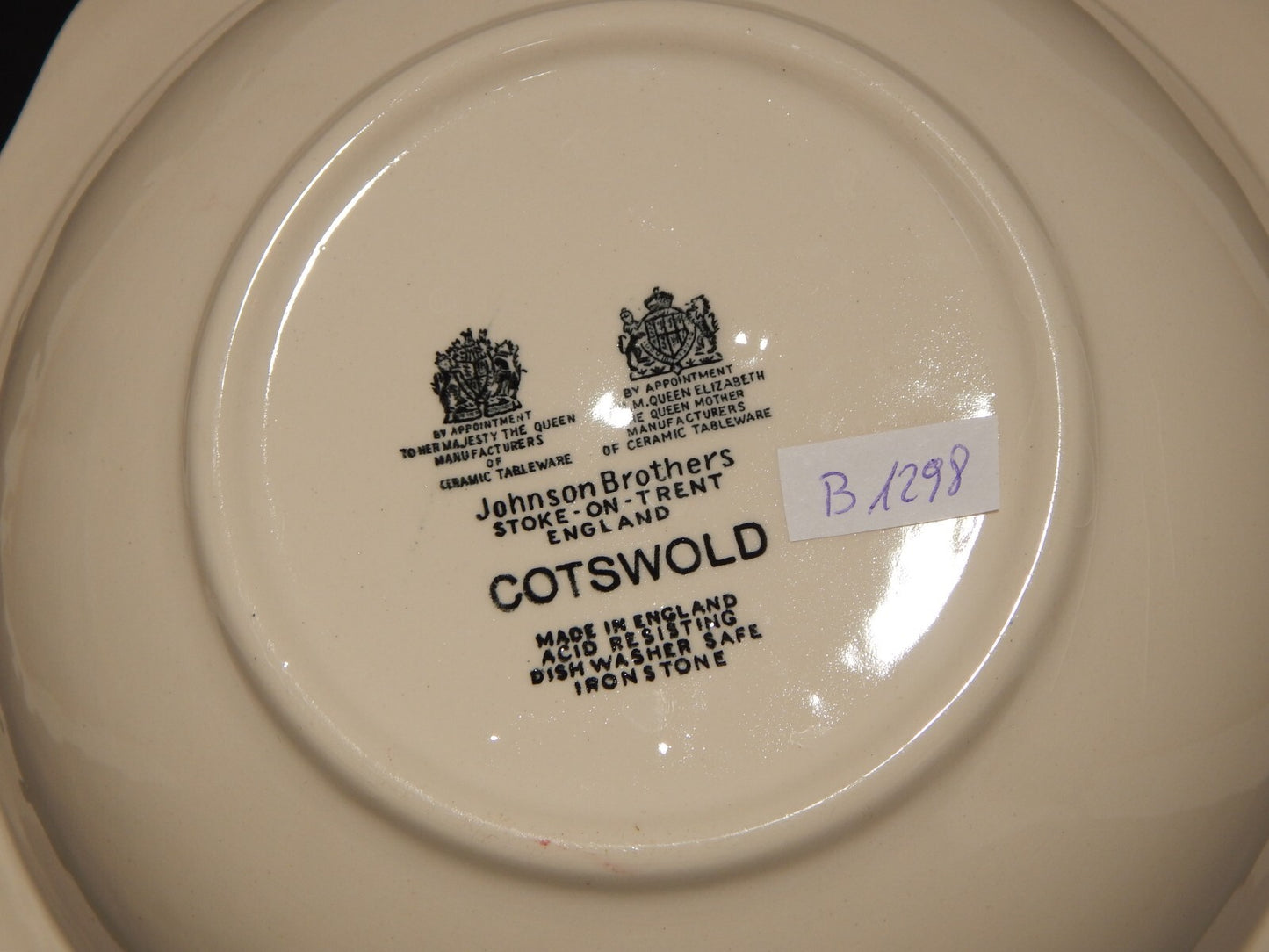 ANTICA JOHNSON BROS CIOTOLA CM 24 SEMI PORCELLANA DECORO COTSWOLD ROSSO