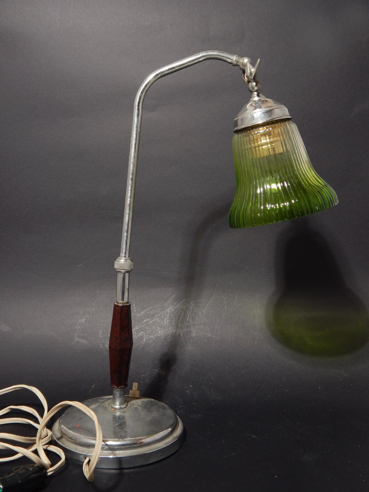 ANTICA LAMPADA TAVOLO SCRIVANIA ART DECO MINISTERO CON PARALUME VETRO VERDE