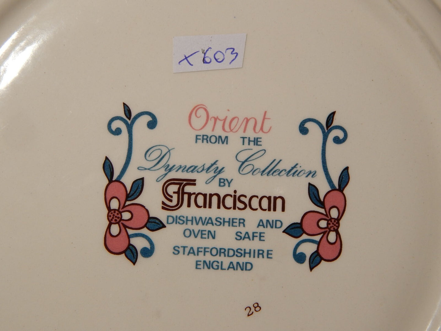 VINTAGE PIATTO PIANO PORCELLANA ORIENT DYNASTY COLLECTION BY FRANCISCAN cm.23,5