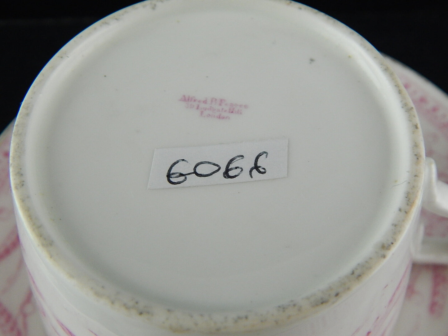 ANTICA TAZZA TE' ALFRED B PEARCE RETAILER LONDON PORCELLANA INGLESE AESTHETIC