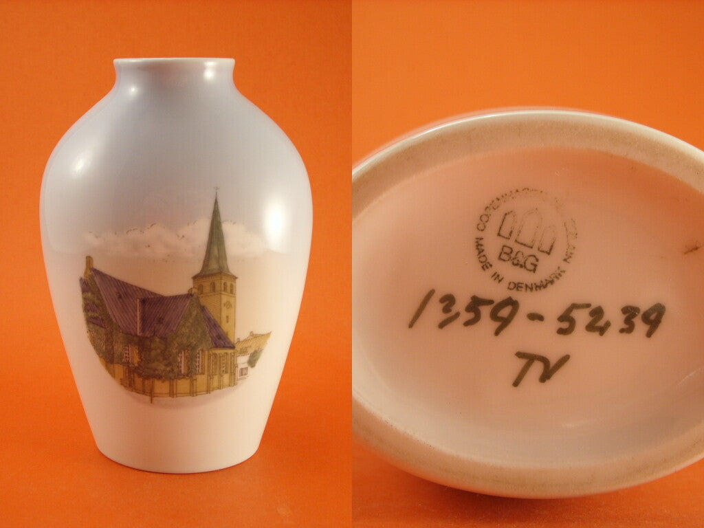 Bing&Grondahl porcellana Vaso in "Chiesa" cod 1359/5239 d'antiquariato, cm 18