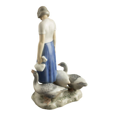 STATUINA PORCELLANA ROYAL COPENHAGEN BING&GRONDAHL "La Ragazza delle Oche" AXEL