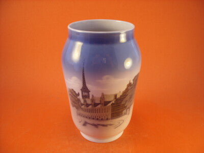 VASO ROYAL COPENHAGEN "Il Palazzo della Borsa"