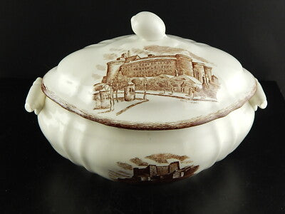 ANTICA ZUPPIERA CENTROTAVOLA CERAMICA RICHARD TORRE SAN PANCRAZIO CASTEL NUOVO..