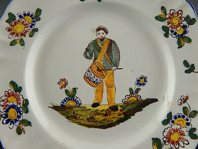 ANTICO PIATTO CERAMICA MAIOLICA LUNEVILLE K&G FATTO DIPINTO MANO 1890 TAMBURINO