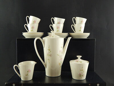 PREZIOSO RARO SERVIZIO DA CAFFÈ VINTAGE IN PORCELLANA DECORI FLOREALI IN RILIEVO