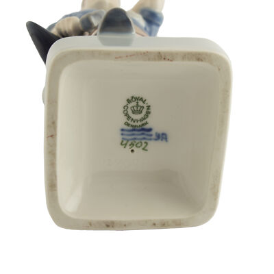 STATUINA PORCELLANA ROYAL COPENHAGEN "Maniscalco" 4502 ORIGINALE PRIMA SCELTA