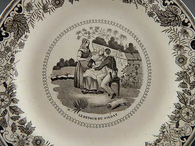 ANTICO PIATTO MILITARE CERAMICA FRANCESE 800 MONTERAU LE RETOUR DU SOLDAT