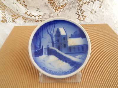 ANTICA PLAQUETTE COPENHAGEN CERAMICA ALUMINIA FAIENCE XIX SECOLO DECORO NATALE