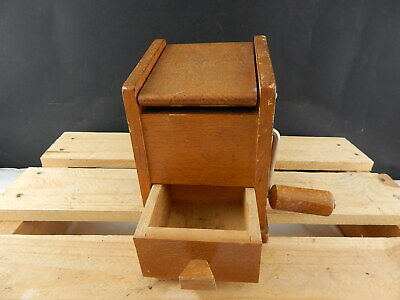 ANTICA AUTENTICA GRATTUGIA LEGNO CON MANOVELLA DA TAVOLO MADE IN ITALY