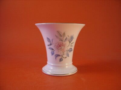 WEDGWOOD VASO "Mist-Rose"