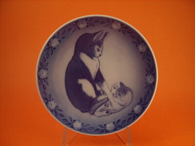 ROYAL COPENHAGEN PIATTO FESTA DELLA MAMMA 1983 ANIMALI ORIGINALE PORCELLANA PRIM