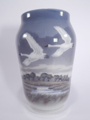 VASO ROYAL COPENHAGEN "Cigni in Volo"