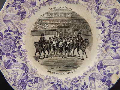 ANTICO PIATTO CERAMICA SARREGUEMINES 1800 LA CORRIDA SUERTE DE BANDERILLAS