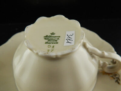 ANTICA TAZZA PIATTINO PORCELLANA AVORIO ORO ZECCHINO BAVARIA SELTMANN THERESIA