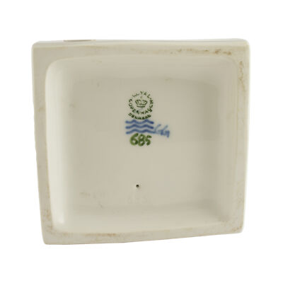 STATUINA PORCELLANA ROYAL COPENHAGEN "Uomo con Falce" 685 ORIGINALE PRIMA SCELTA