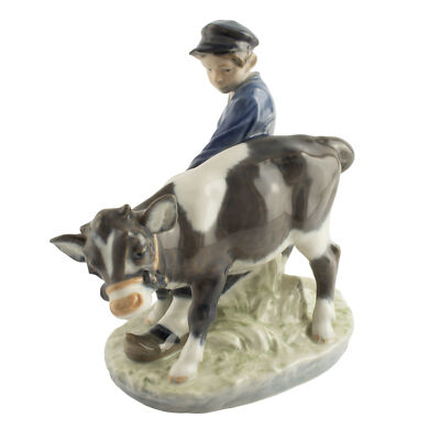 STATUINA PORCELLANA ROYAL COPENHAGEN "Ragazzo con Vitello" 772 ORIGINALE PRIMA S