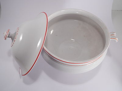 ANTICA ZUPPIERA CENTROTAVOLA PORCELLANA CERAMICA VILLEROY&BOCH METTLACH FINE 800