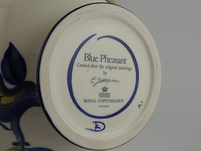 ROYAL COPENHAGEN PORCELLANA VASO BLUE PHEASANT DESIGNER C. JOACHIM DIPINTO MANO