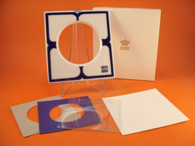 ROYAL COPENHAGEN CORNICE PORCELLANA 1973