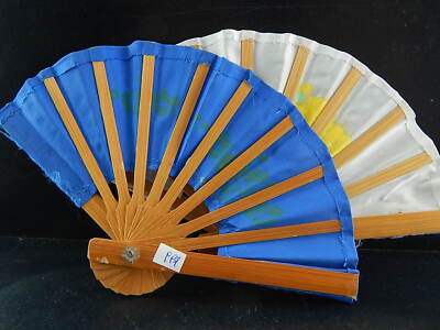 2 MINI VENTAGLI MADE IN PEOPLE'S REPUBLIC OF CHINA BAMBU’ META' DEL 900
