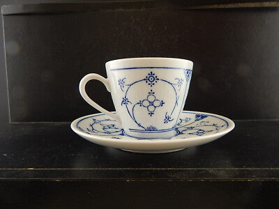 ANTICA TAZZA PORCELLANA MANIFATTURA TEDESCA KAHLA METÀ '900 BLUE FLUTED