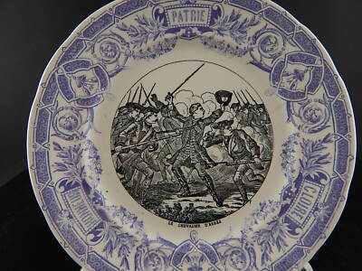 ANTICO PIATTO CERAMICA MILITARE SARREGUEMINES 1800 HONEUR GLOIRE PATRIE VIOLA