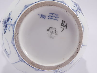 ANTICA CAFFETTIERA PORCELLANA ROYAL COPENHAGEN BLUE FLUTED COFFEE POT 1930