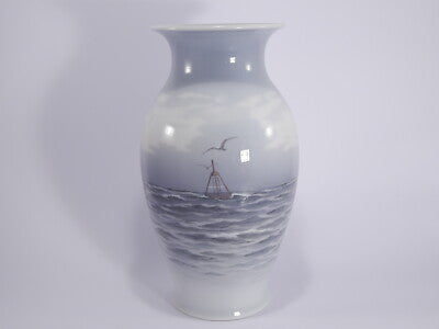 VASO VINTAGE ROYAL COPENHAGEN "Marina con Barche"