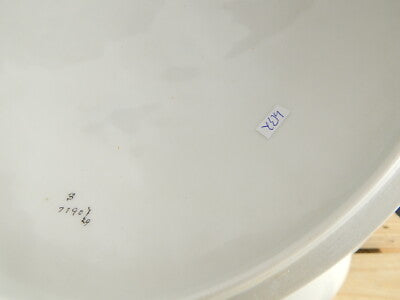 ANTICA ART DECO ZUPPIERA CENTROTAVOLA PORCELLANA BIANCA BLU CHODAU BOHEMIA