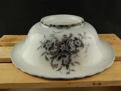 ANTICO ART NOUVEAU CATINO O CENTROTAVOLA CERAMICA BIANCA STAMPA A MANO FLOREALE