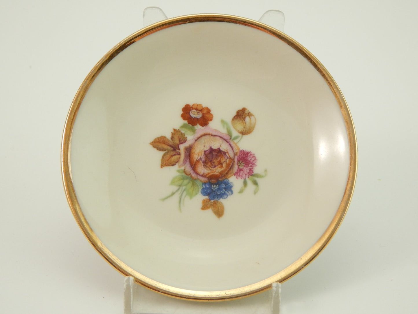 ANTICO PIATTINO KPM COPENHAGEN PORCELLANA BOUQUET DI FIORI E ORO DEL 1924 CM. 10