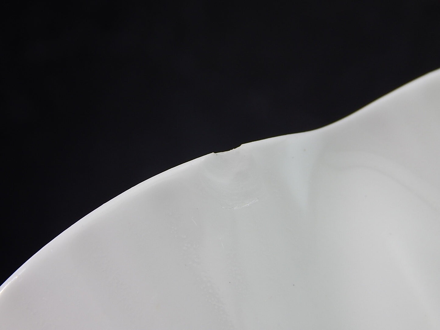 ANTICA PORCELLANA BIANCA TAZZA TE' FINE BONE CHINA SHELLEY MADE IN ENGLAND #